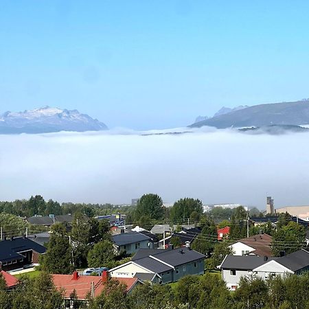 Arctic Inn, Cozy Single Bed Private Room In A Shared Apartment With Stunning Tromso Views Exteriör bild